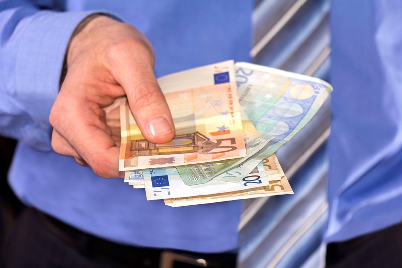 Cashbonus ipv aandelenrechten: mag een voorziening?